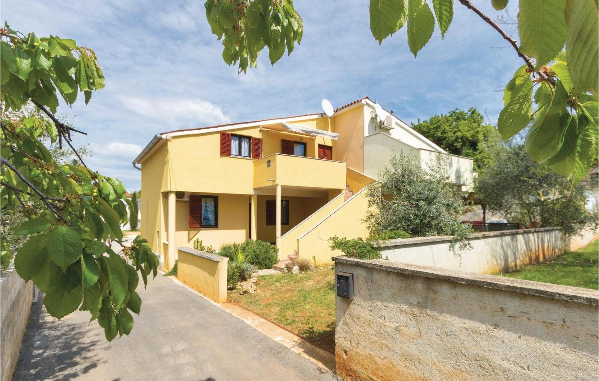Amazing Apartment In Medulin With Wifi Εξωτερικό φωτογραφία