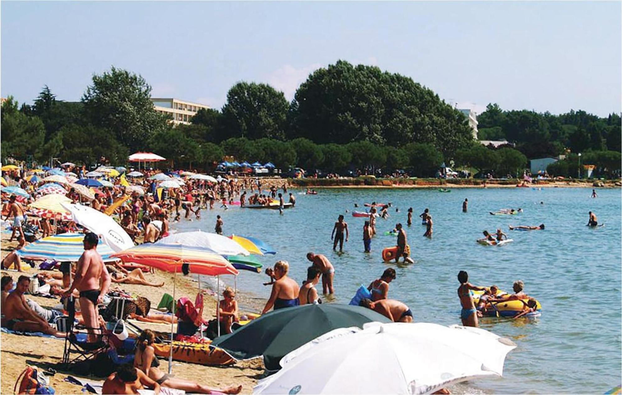 Amazing Apartment In Medulin With Wifi Εξωτερικό φωτογραφία